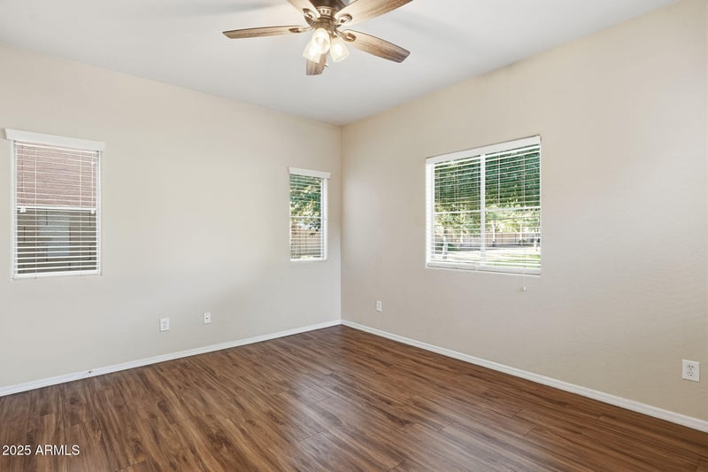 14241 W Port Royale Ln, Surprise, AZ 85379