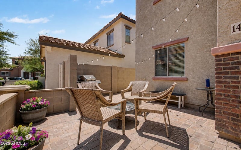 14242 W Country Gables Dr, Surprise, AZ 85379