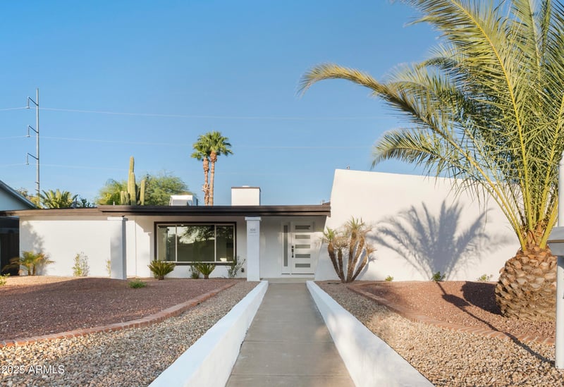 14243 6th Pl, Phoenix, AZ 85022