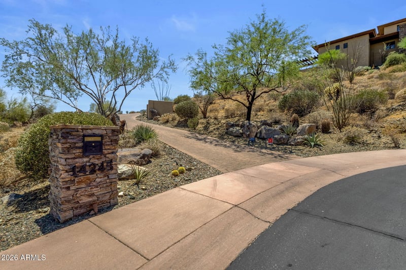 14245 Mourning Dove Dr, Fountain Hills, AZ 85268