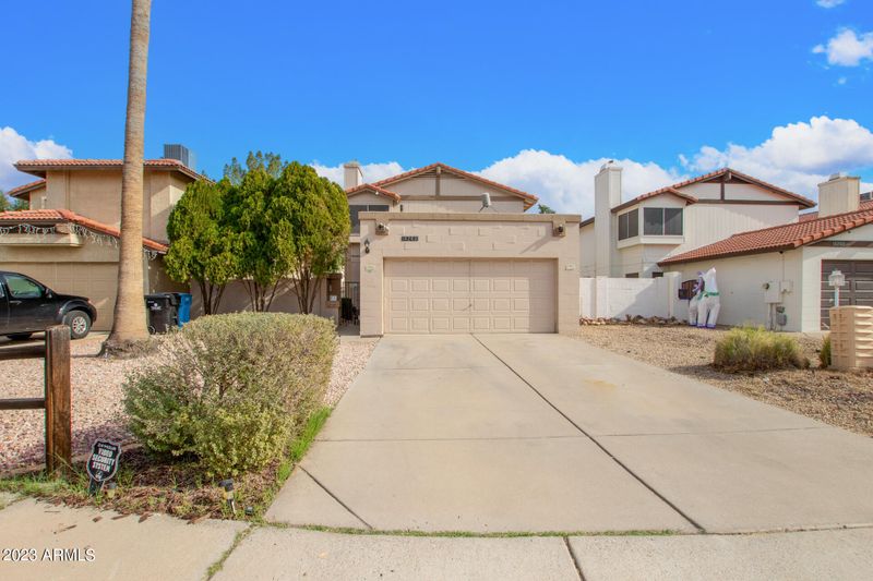 14249 N 50th Dr, Glendale, AZ 85306