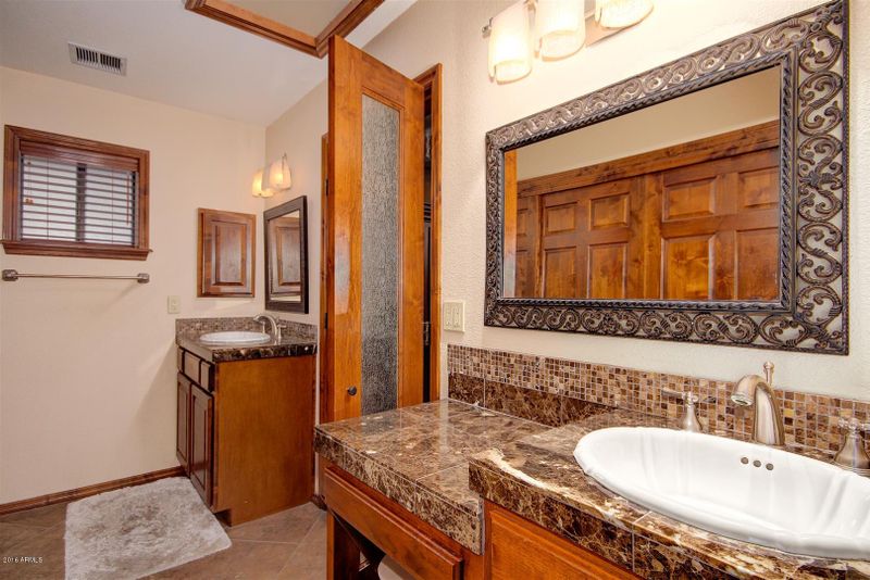 14249 N 60th Way, Scottsdale, AZ 85254