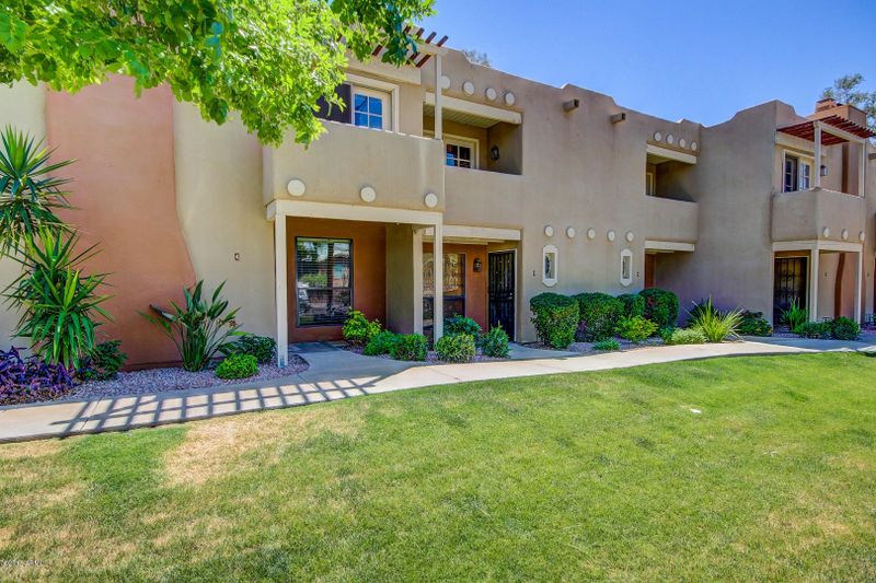 1425 E Desert Cove Ave #4, Phoenix, AZ 85020