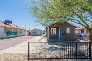 1425 Roosevelt St, Phoenix, AZ 85006