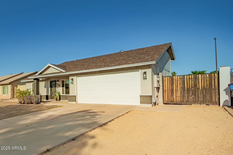 1425 Ironwood St, Gilbert, AZ 85234