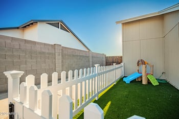 1425 Ironwood St, Gilbert, AZ 85234