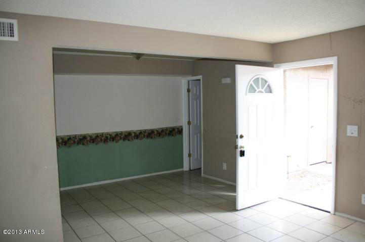 1425 N 54th Ave, Phoenix, AZ 85043