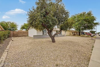 1425 Wickieup Ln, Phoenix, AZ 85027