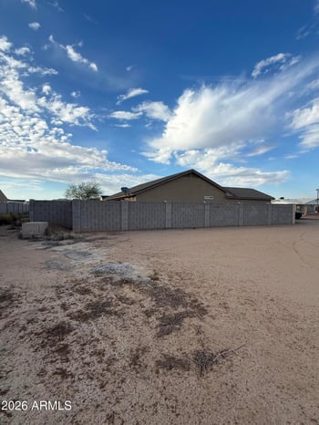 14256 Capistrano Rd #403, Arizona City, AZ 85123