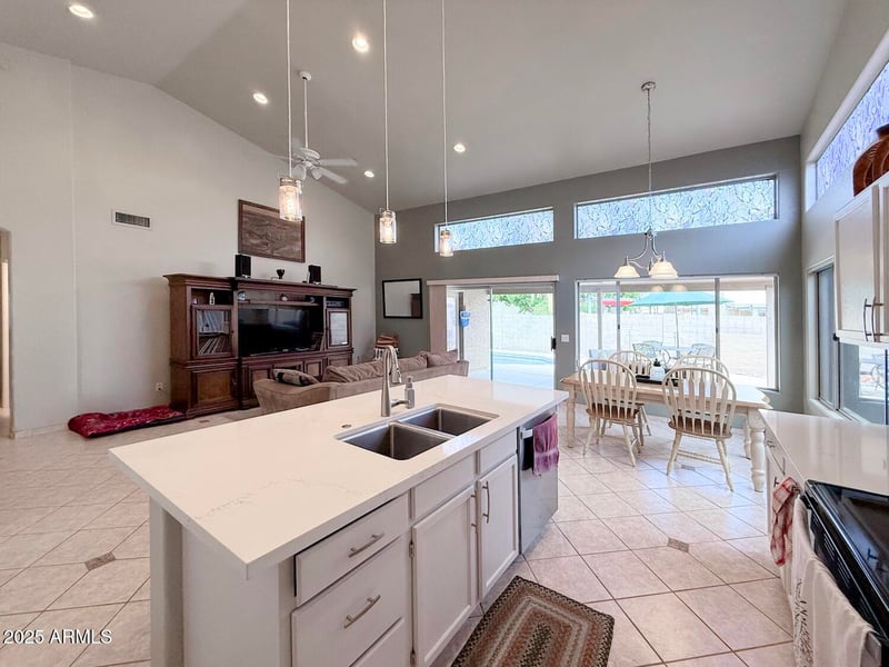 1426 San Remo Ave, Gilbert, AZ 85234