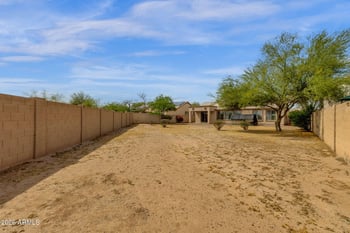 14261 Sierra St, Surprise, AZ 85379