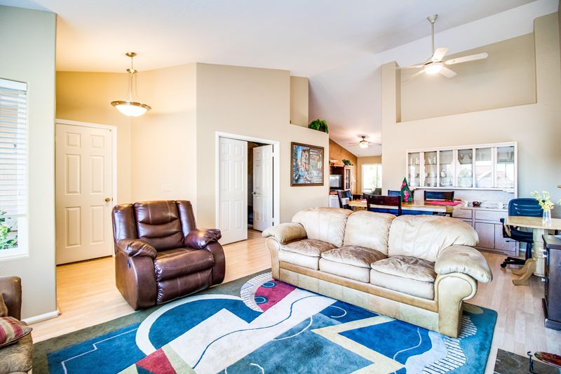 14264 S 43rd Pl, Phoenix, AZ 85044