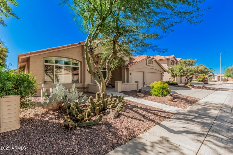 1427 Amanda Ln, Tempe, AZ 85284