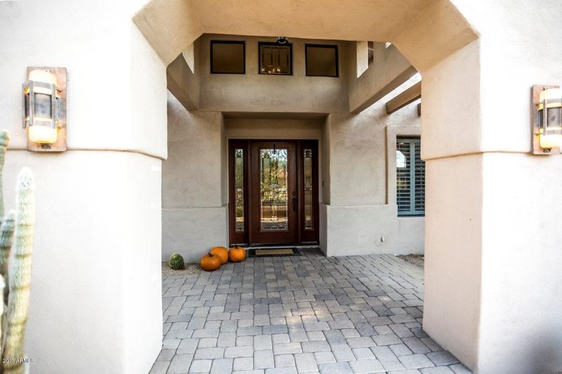 1427 E Myrna Ln, Tempe, AZ 85284
