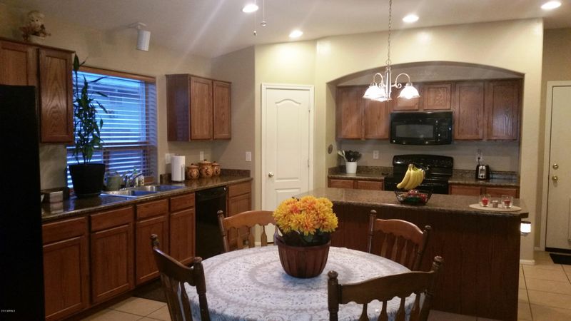 1427 E Nancy Ave, San Tan Valley, AZ 85140