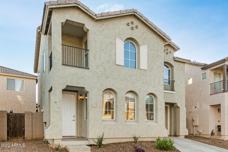 1427 E Romley Ave, Phoenix, AZ 85040
