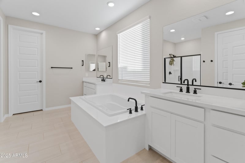 14274 Sand Hills Rd, Surprise, AZ 85387