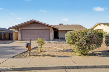 1428 Harmony Ave, Mesa, AZ 85204