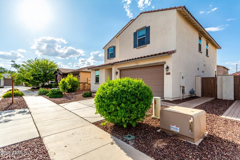 14288 Surrey Dr, Surprise, AZ 85379