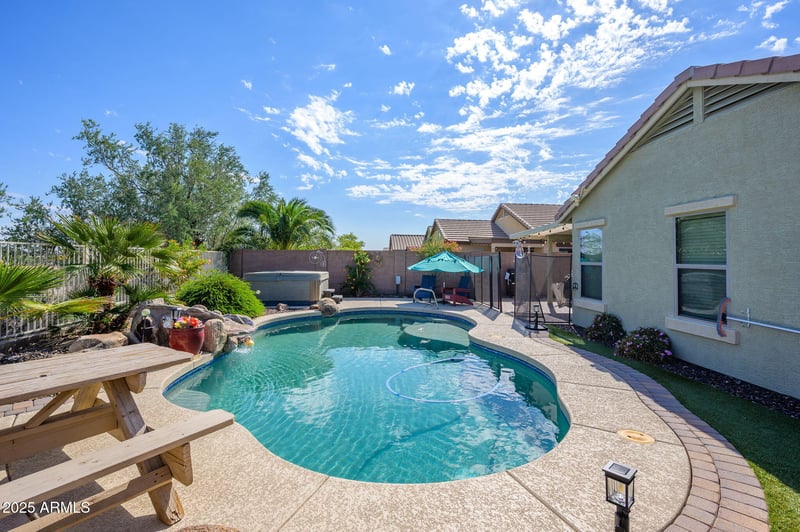1429 237th Ln, Buckeye, AZ 85326