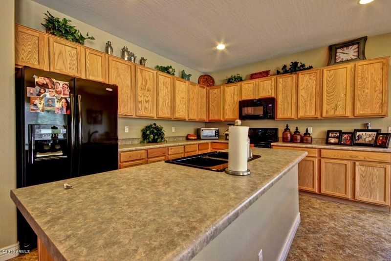 1429 E Buffalo St, Gilbert, AZ 85295