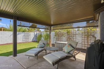 1429 Kerry Ln, Phoenix, AZ 85024
