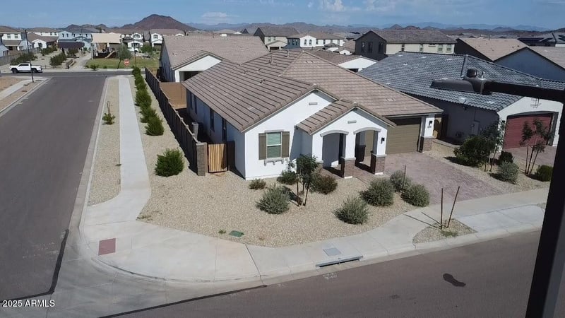 14290 Soft Wind Dr, Surprise, AZ 85387