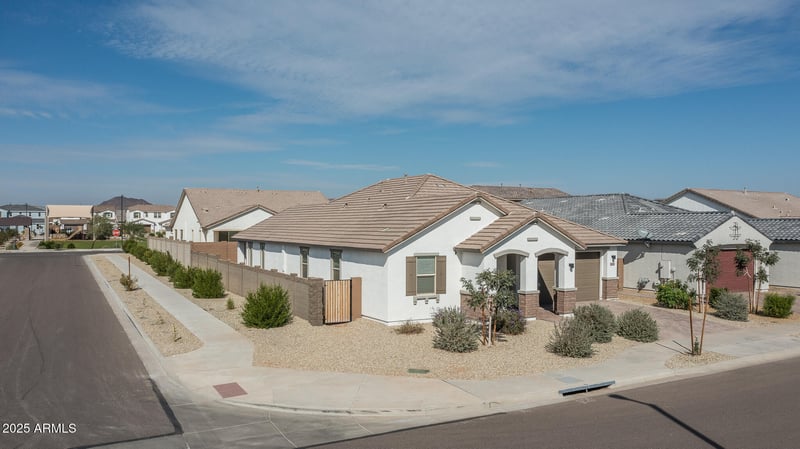 14290 Soft Wind Dr, Surprise, AZ 85387
