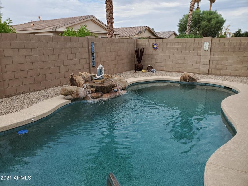 14295 W Avalon Dr, Goodyear, AZ 85395
