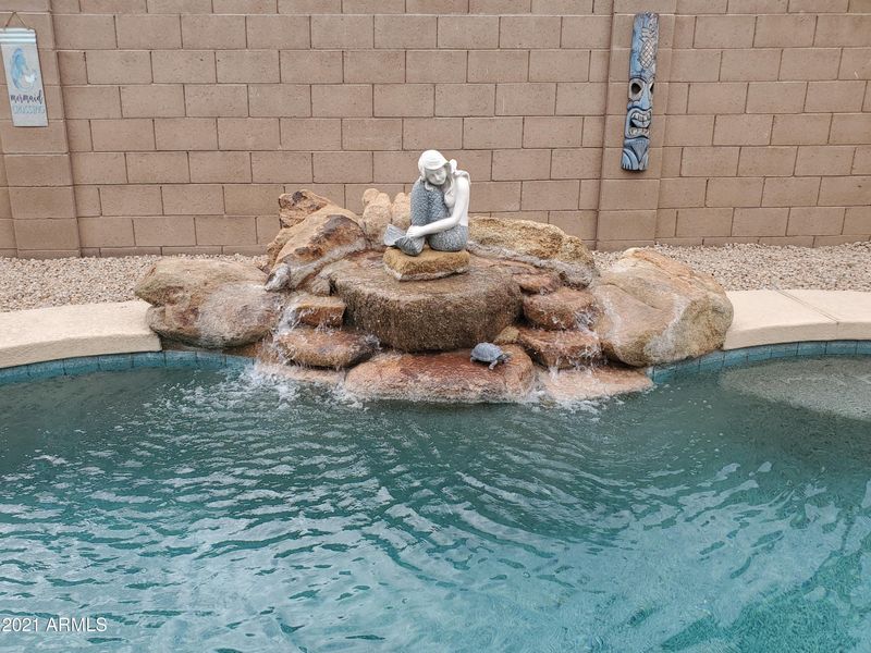 14295 W Avalon Dr, Goodyear, AZ 85395
