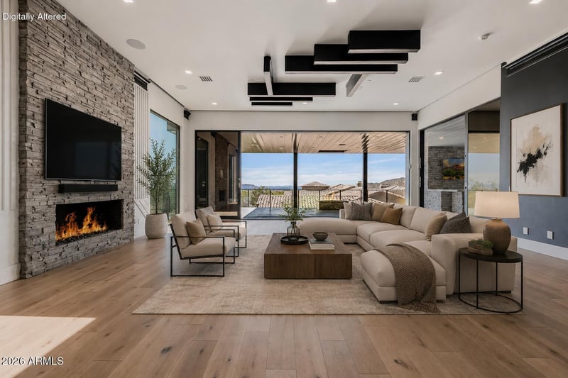 14296 Kalil Dr, Scottsdale, AZ 85259