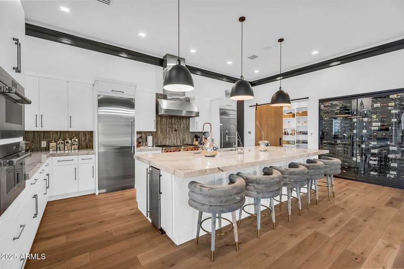 14296 Kalil Dr, Scottsdale, AZ 85259