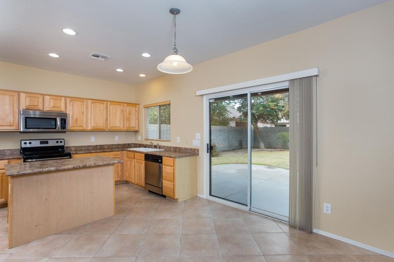 143 N 116th Dr, Avondale, AZ 85323