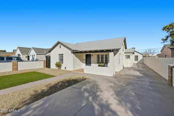 1430 Diamond St, Phoenix, AZ 85006