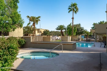 1430 La Jolla Dr, Tempe, AZ 85282