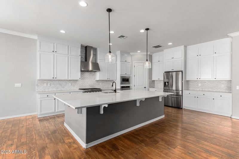 1430 Milada Dr, Phoenix, AZ 85042