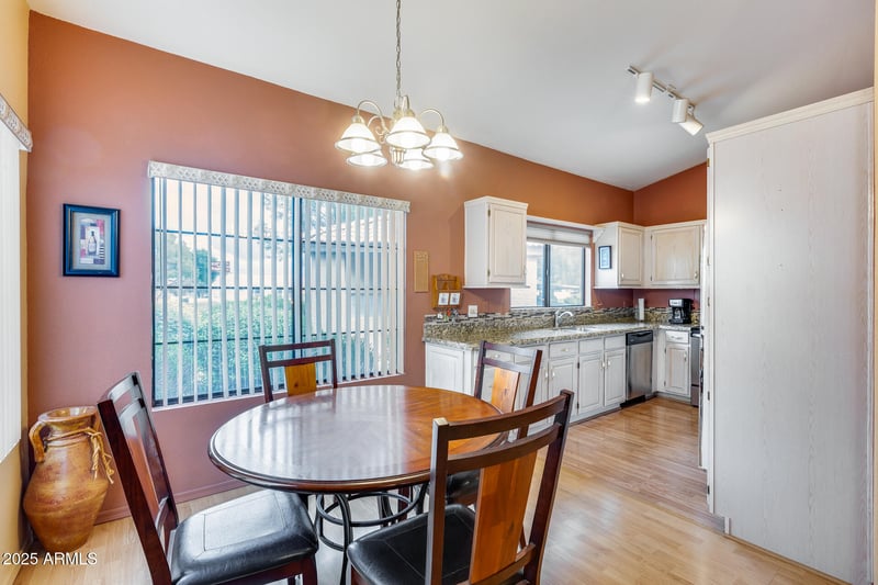 14300 Bell Rd #381, Surprise, AZ 85374