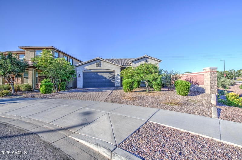 14300 Georgia Dr, Surprise, AZ 85379