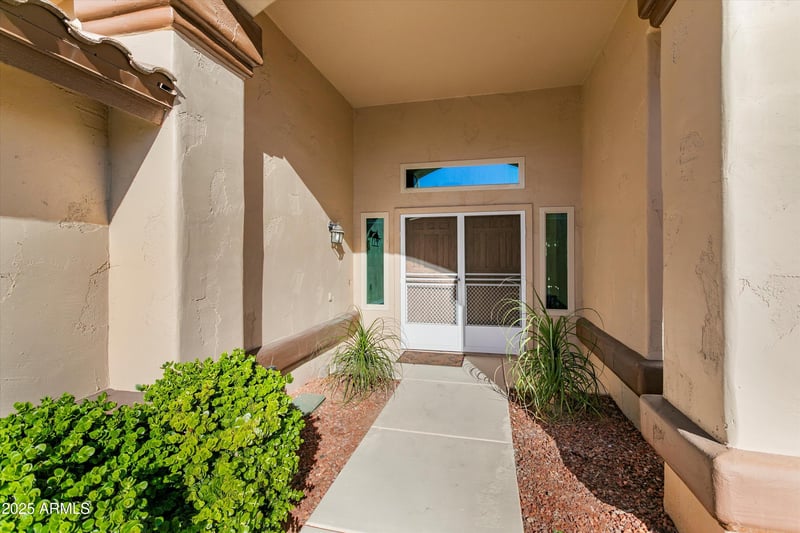 14306 Kiowa Trl, Surprise, AZ 85374