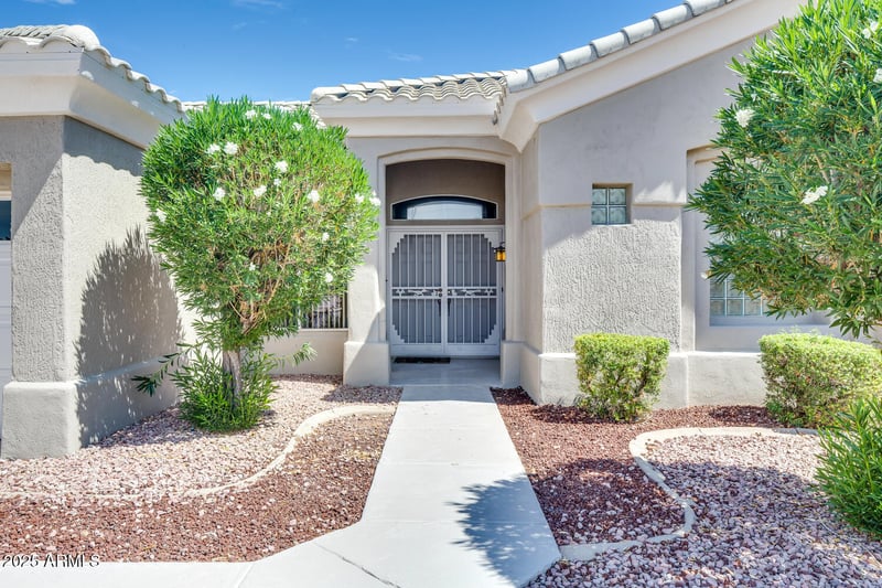 14306 Las Brizas Ln, Sun City West, AZ 85375
