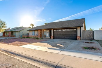 1431 Monona Dr, Phoenix, AZ 85027