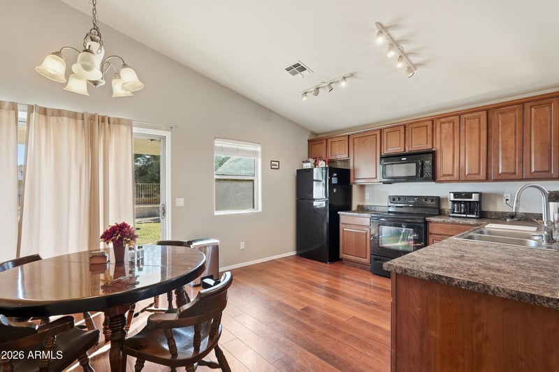 1431 W Belmont Red Trl, San Tan Valley, AZ 85143