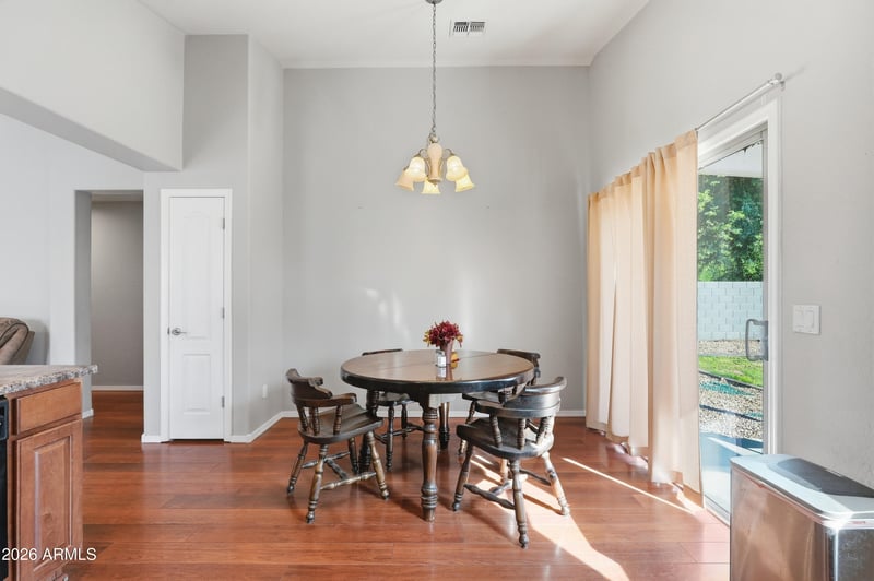 1431 W Belmont Red Trl, San Tan Valley, AZ 85143