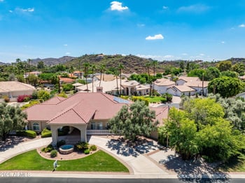 1431 W Caribbean Ln, Phoenix, AZ 85023