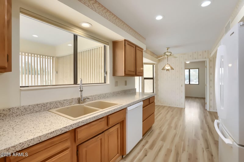 14313 W Yukon Dr, Sun City West, AZ 85375