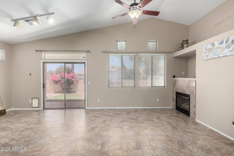 14314 Lexington Ave, Goodyear, AZ 85395