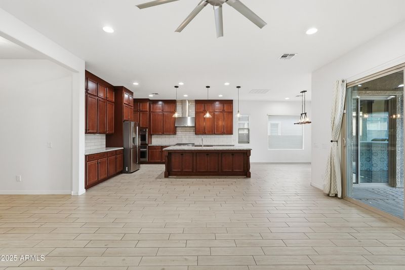 1432 E Pedro Rd, Phoenix, AZ 85042