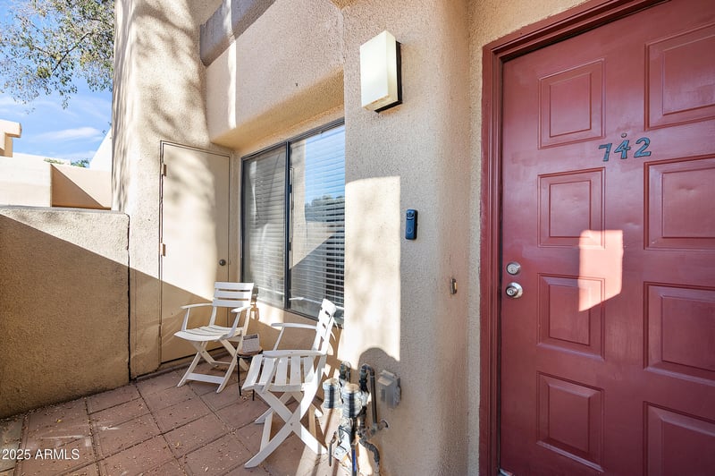 1432 Emerald Ave #742, Mesa, AZ 85202