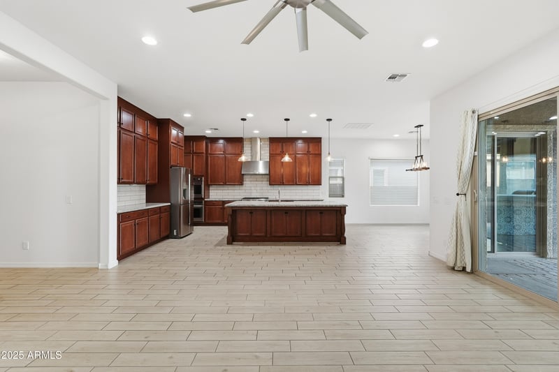 1432 Pedro Rd, Phoenix, AZ 85042