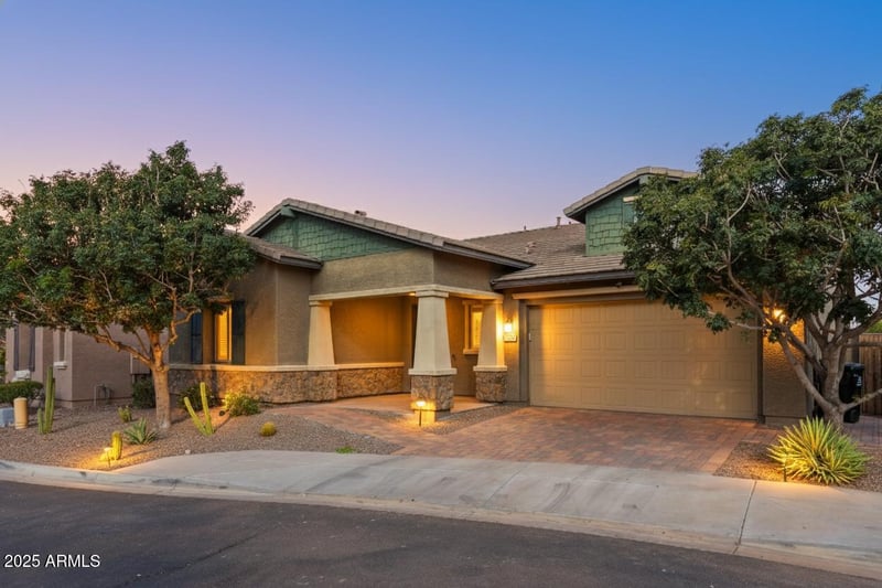 1432 Pedro Rd, Phoenix, AZ 85042